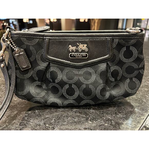 Coach Madison Op Art Black Large Wristlet - Picture 1 of 7